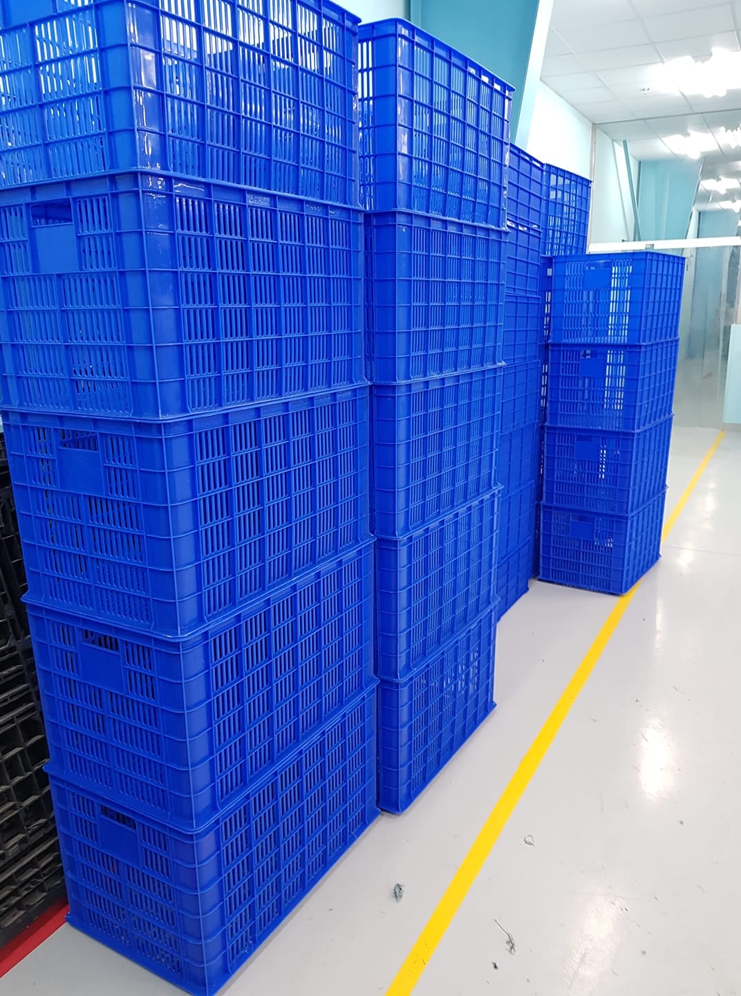 Thùng nhựa công nghiệp, thùng nhựa bít có nắp, sóng nhựa có nắp