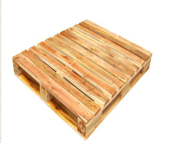 Pallet Gỗ thông 4 Hướng Nâng – Giải Pháp Hiệu Quả Cho Vận Chuyển và Lưu Trữ
