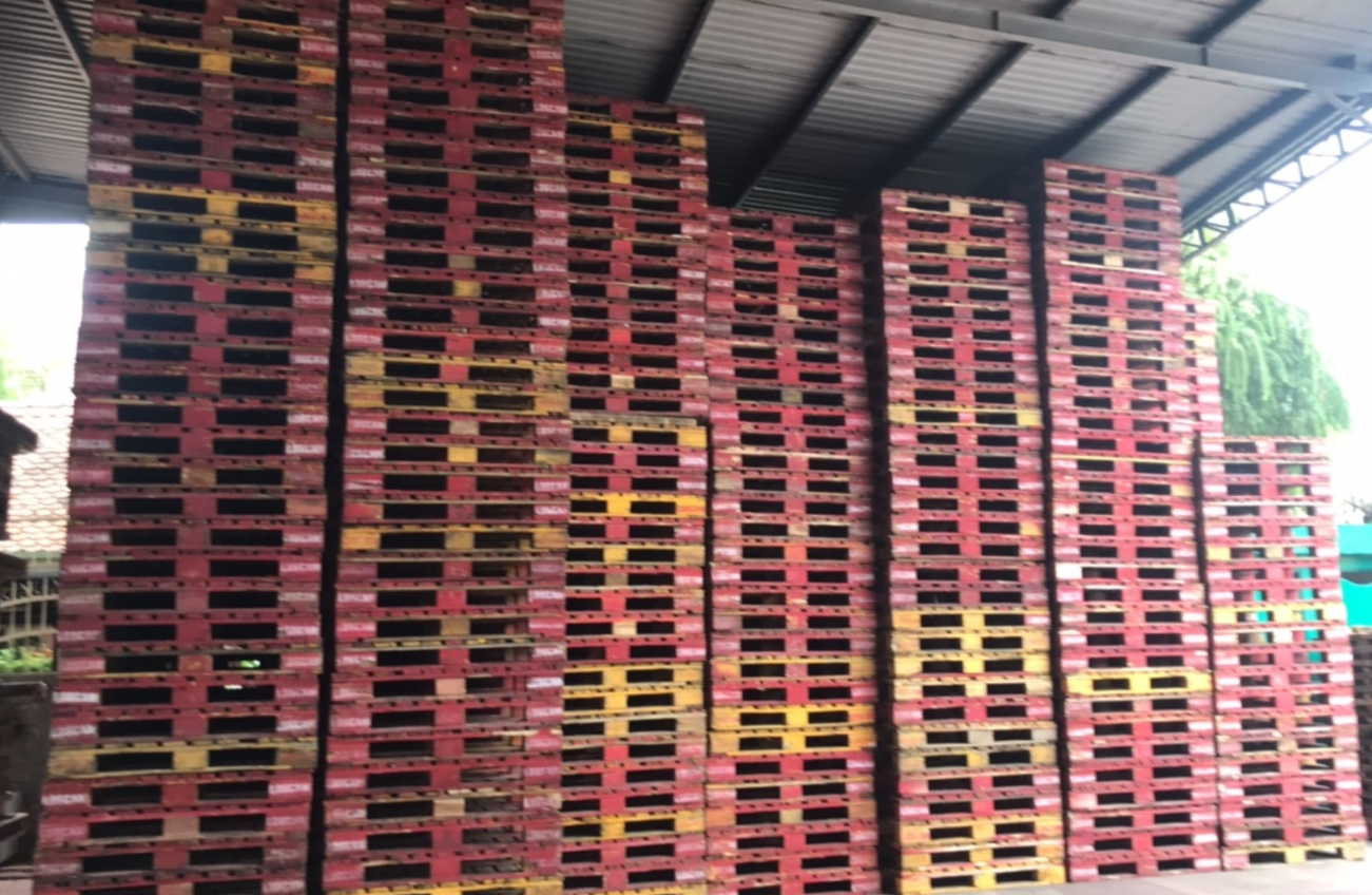 Đóng pallet gỗ chuyên nghiệp - Báo giá pallet gỗ chất lượng 0977248998