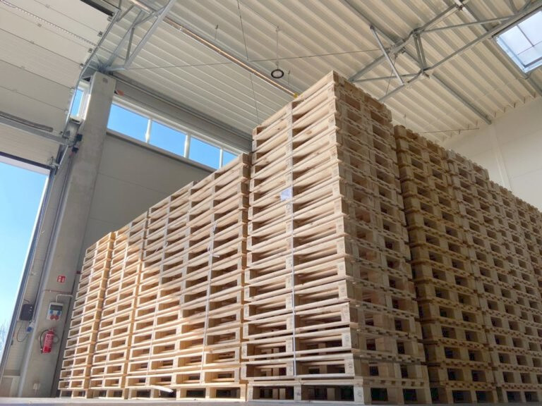 PALLET GỖ SẤY