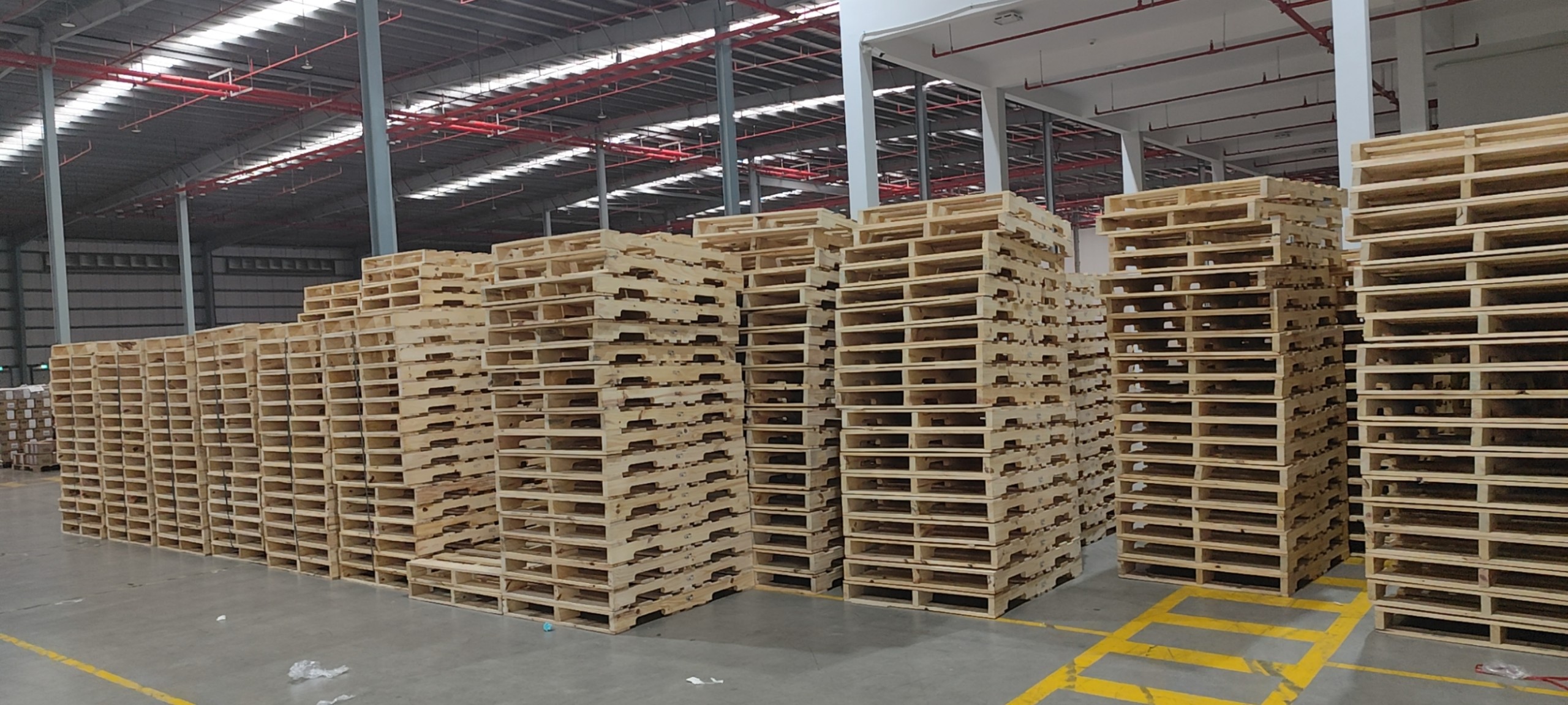 Tìm hiểu về kích thước pallet gỗ tiêu chuẩn
